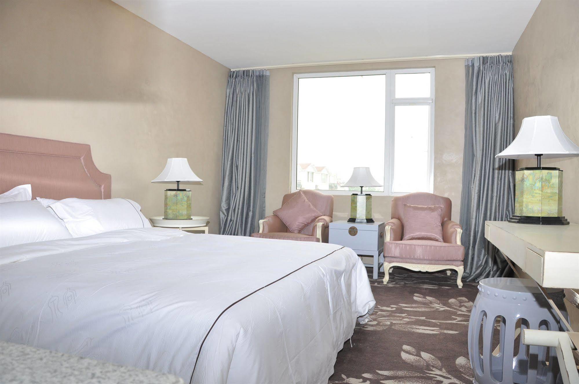 Beijing Springs Valley Hotel Extérieur photo